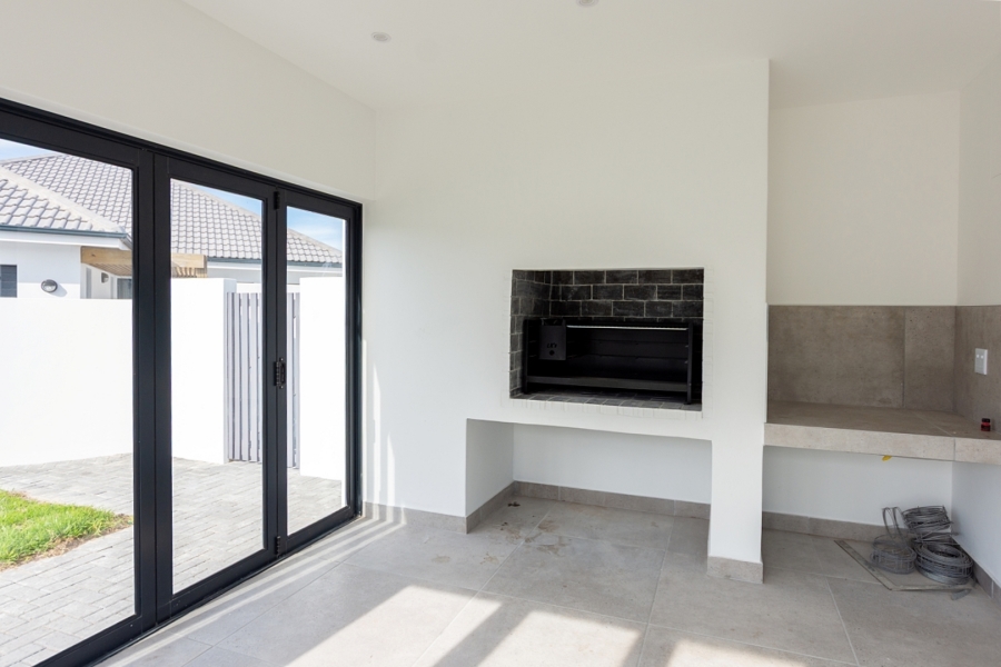 3 Bedroom Property for Sale in Shelley Point Western Cape